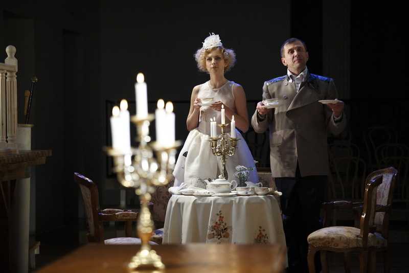 Билеты на Кака важно быть серьёзным в Школе драматического искусства театр(Манеж)