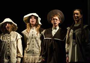 Билеты на Времена...Года... в Камбуровом Елены театр