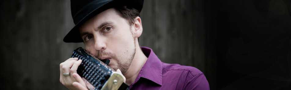 Билеты на Айдара Гайнуллина в Доме Музыки (Театральный зал)