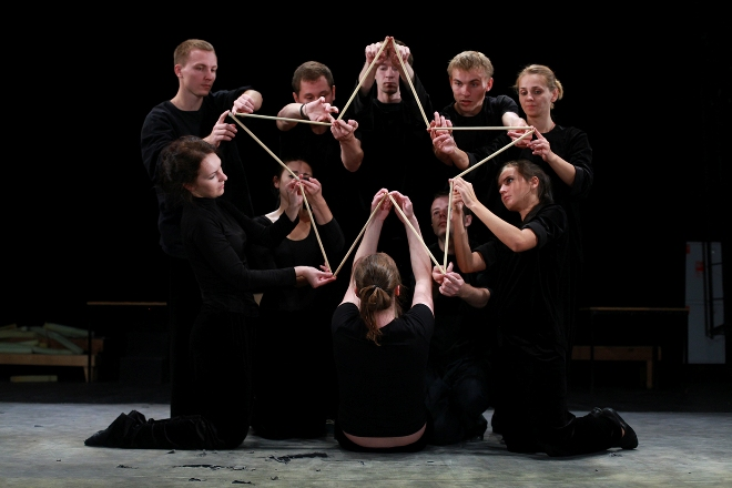 Билеты на Игру в каракули в Московском театре кукол