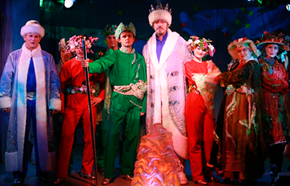 Билеты на Двенадцать месяцев в Сопричастности