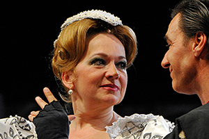 Билеты на Укрощение строптивой в МХАТЕ Горького