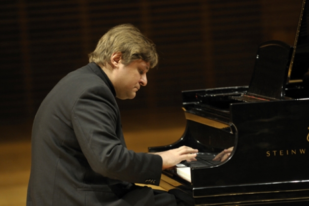 Билеты на Петра Лаула в Концертном зале Зарядье (Малый зал)