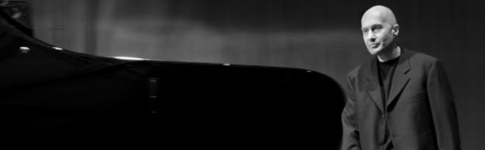 Билеты на Антона Батагова в БЗК