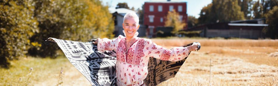 Билеты на Варвару Визбор в Мастерской Петре Фоменко (Новая сцена; Большой зал)