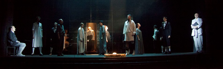 Билеты на Сны господина де Мольера в Ленкоме театр