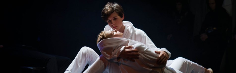 Билеты на Юную любовь в Модерне