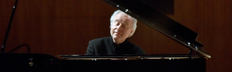 Билеты на Андраша Шифф / Andras Schiff в Чайковскоге КЗ