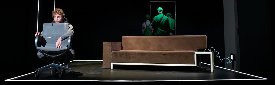 Билеты на Серёжу очень тупой в Мастерской Фоменко