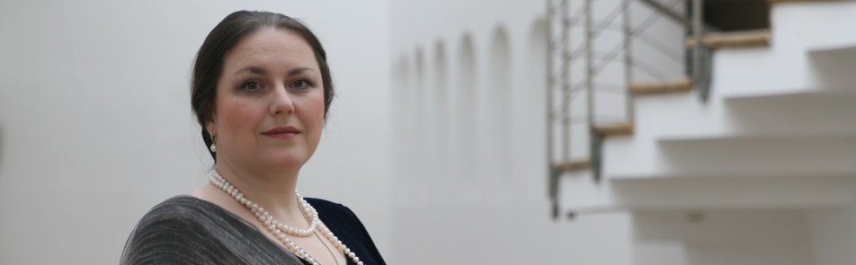 Билеты на Яну Иванилову в МЗК