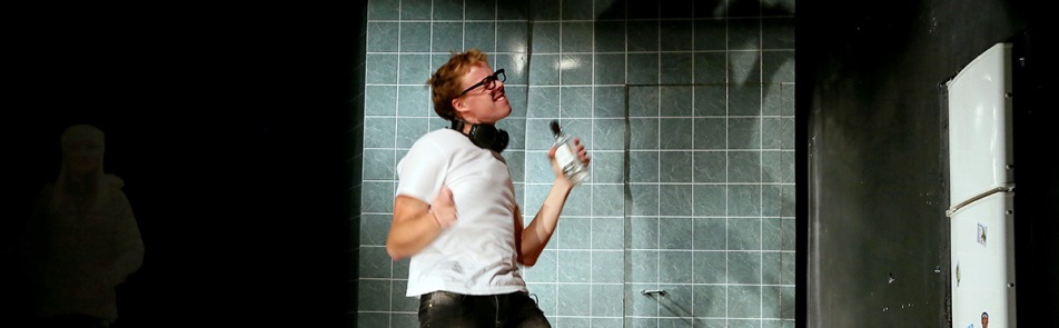 Билеты на Ганди молчал по субботам в У Никитских ворот театр