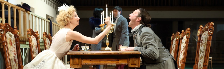 Билеты на Кака важно быть серьезным в Школе драматического искусства театр(Манеж)