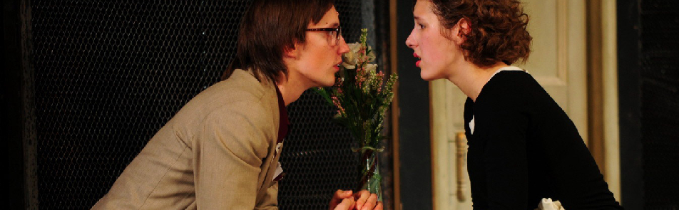 Билеты на О любви и дружбе в Зуевой ДК