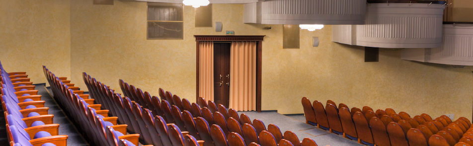 Билеты на С неба упали три яблока в Московском Губернском театре