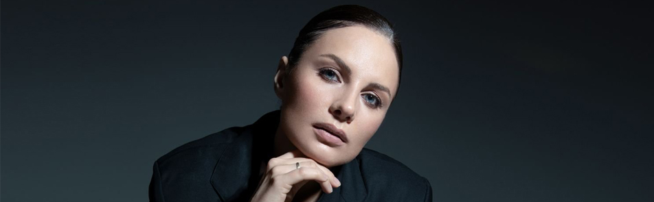 Билеты на Еву Власову в Крокусе Сити Холле