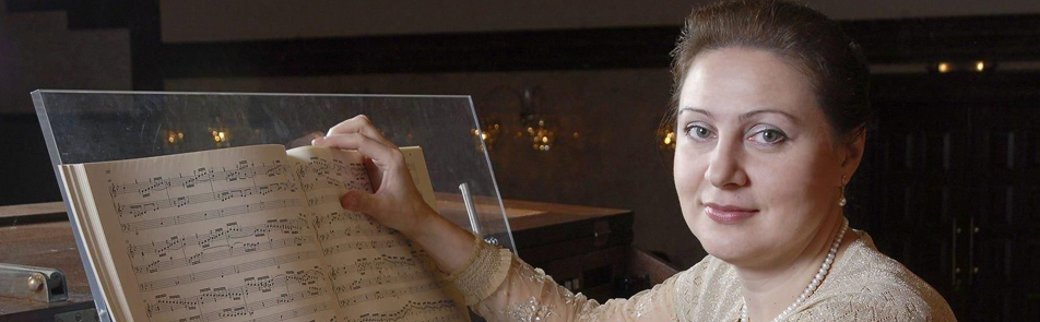 Билеты на Ладу Лабзину в Концертном зале Зарядье