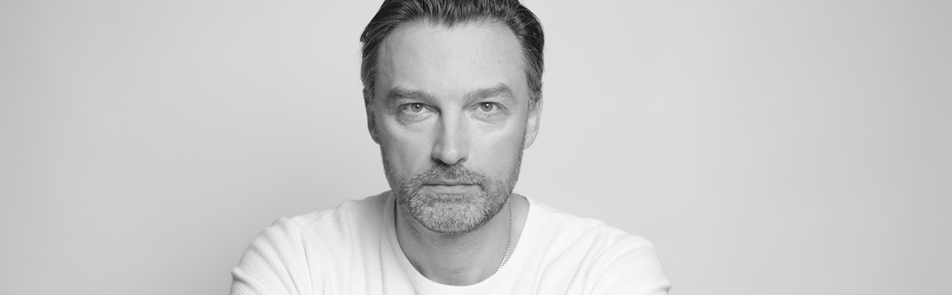 Билеты на Александра Арсентьева в Пушкиной театр (филиал)