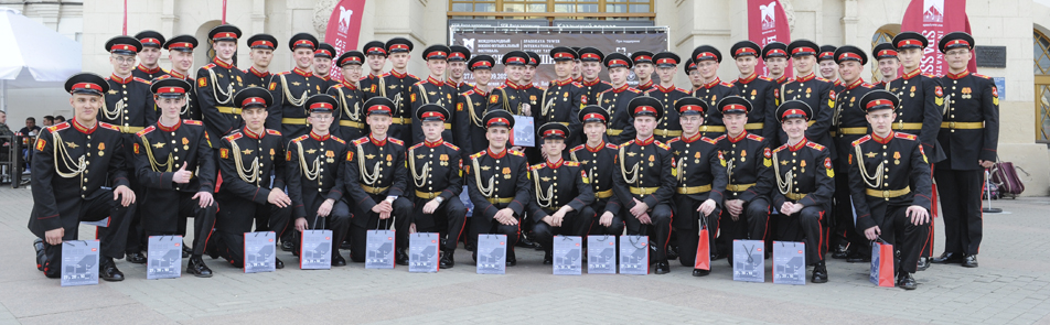 Билеты на Хор и оркестр суворовцев (В.М. Халилова) в БЗК