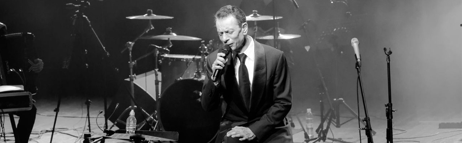 Билеты на Илью Ригер и Romantic songs band в Доме Музыки (Театральный зал)