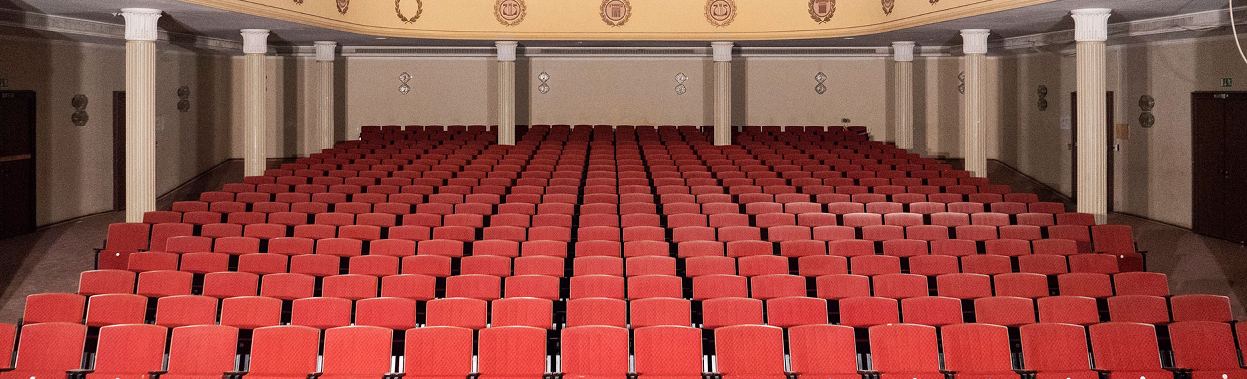 Билеты на Елизавету Английскую в Ермоловом театре