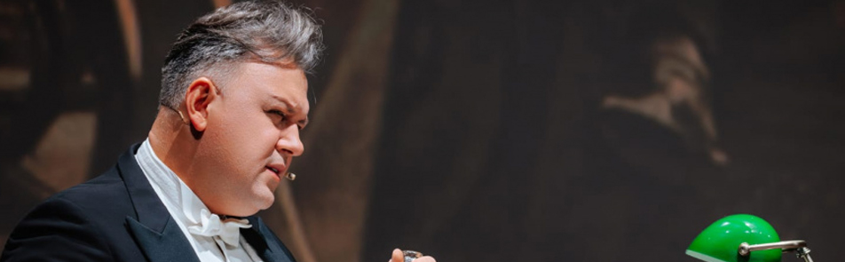 Билеты на Дву огромных человека. Шаляпин и Горький в Геликоне опера