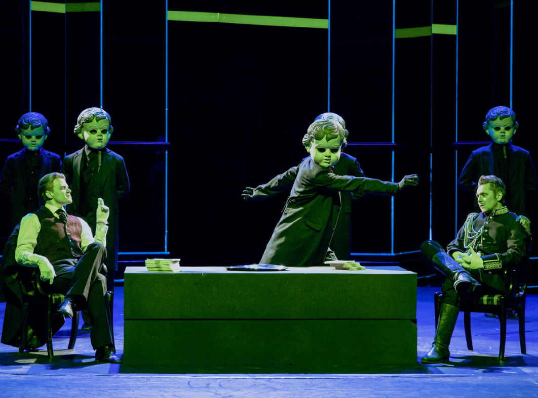 Билеты на Весьму Остроумнаю И Превесёлаю Комедию О Виндзорскиха Жёнушкаха в Малом театре (Сцена на Ордынке)