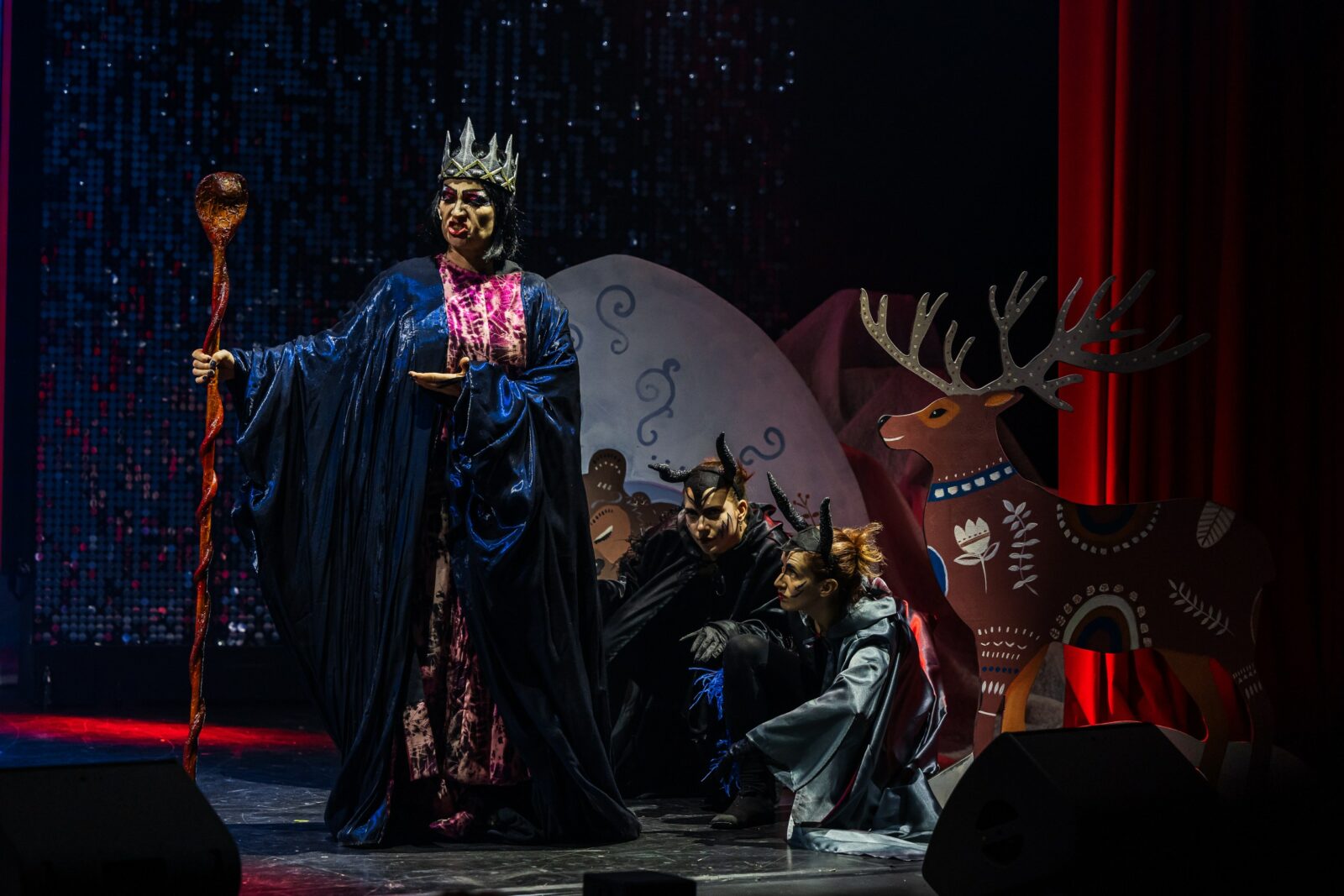 Билеты на Кака зажечь елку в МДМ (Театре Маске)